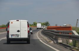 Gužve, patrole, radari, a biće i blokada: Šta se dešava u saobraćaju u Novom Sadu i okolini