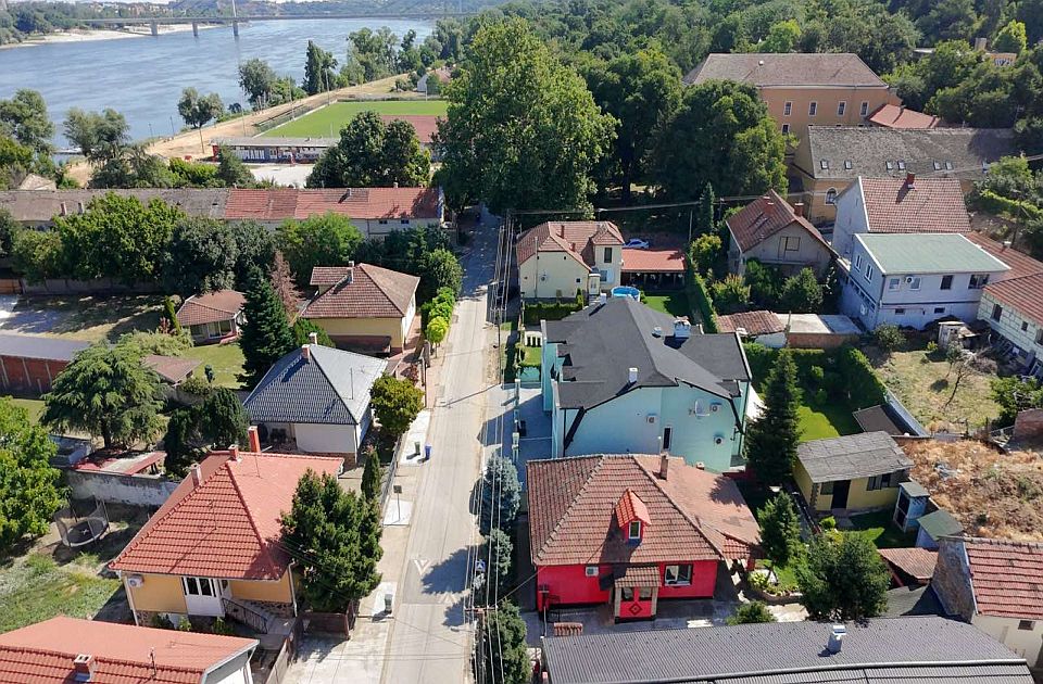 Privremena zabrana saobraćaja od utorka, 1. jula u šest ulica u Sremskoj Kamenici