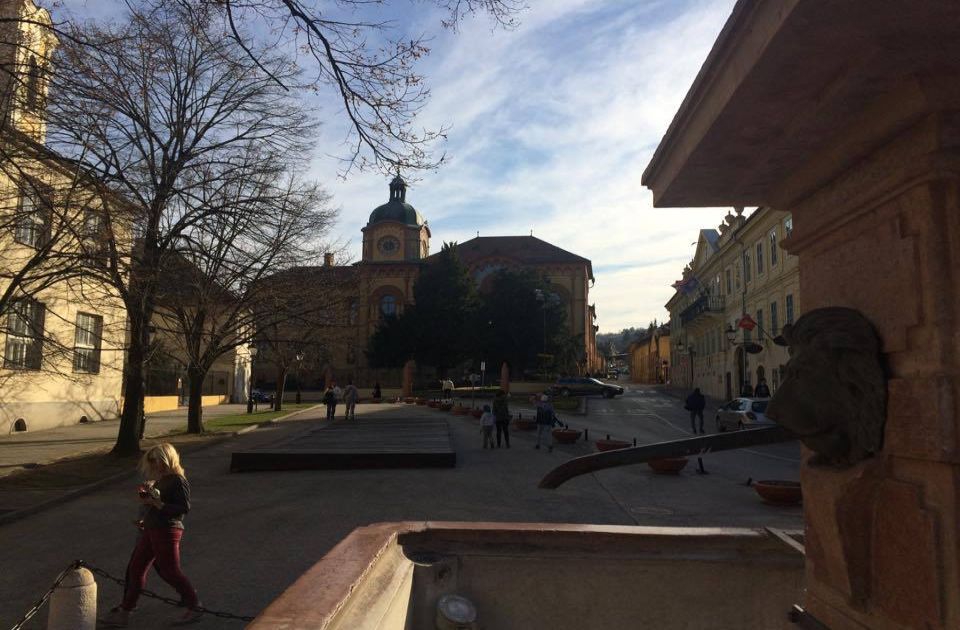 Obustava saobraćaja danas u Sremskim Karlovcima zbog obeležavanja godišnjice „Oluje“
