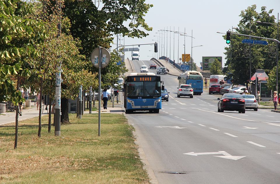 Udes kod Šeratona: Šta se dešava u saobraćaju u Novom Sadu i okolini