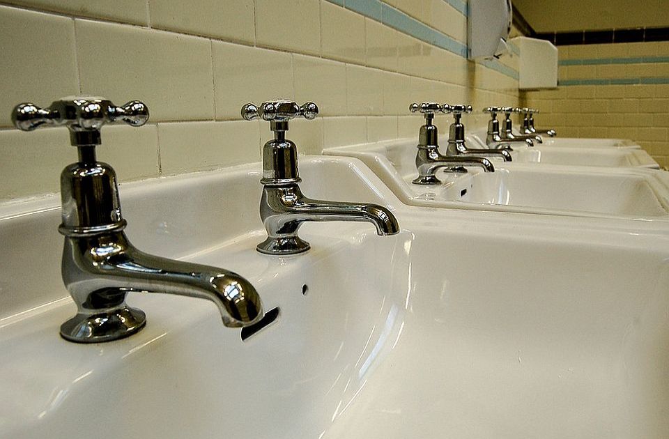 Delovi Sremske Kamenice i sutra će imati slabiji pritisak vode – ili je uopšte neće imati