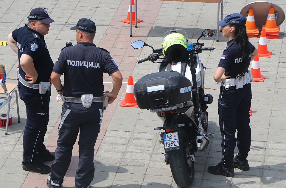 Sudar na Bulevaru Evrope, patrola kod Minakve: Šta se dešava u saobraćaju u Novom Sadu i okolini