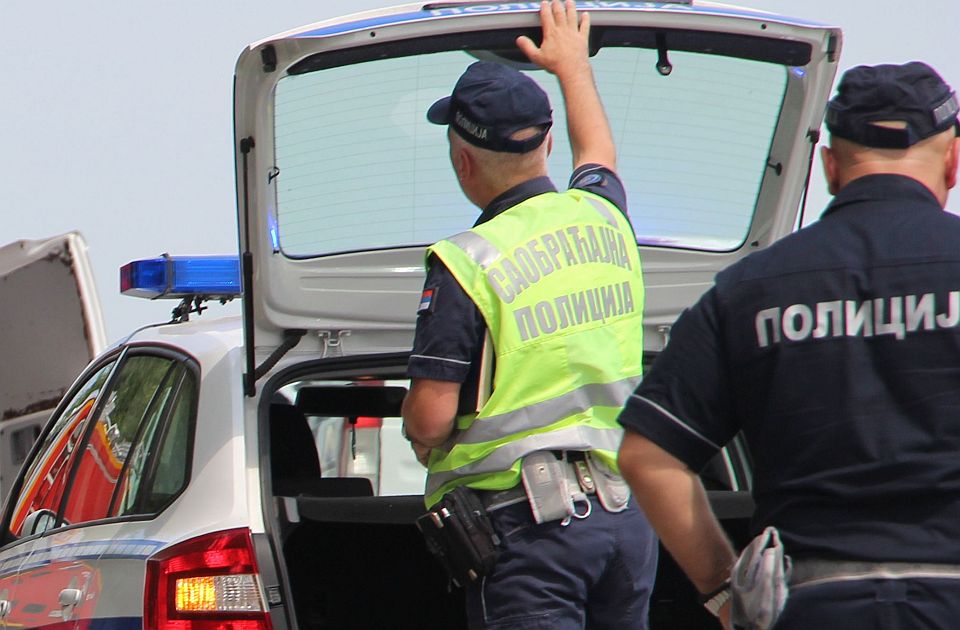 Sudar u Petrovaradinu, radar na Bulevaru: Šta se dešava u saobraćaju u Novom Sadu i okolini