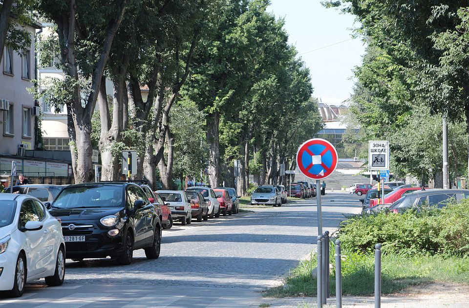 Udes na Bulevaru Evrope, gužva u Heroja Pinkija: Šta se dešava u saobraćaju u Novom Sadu